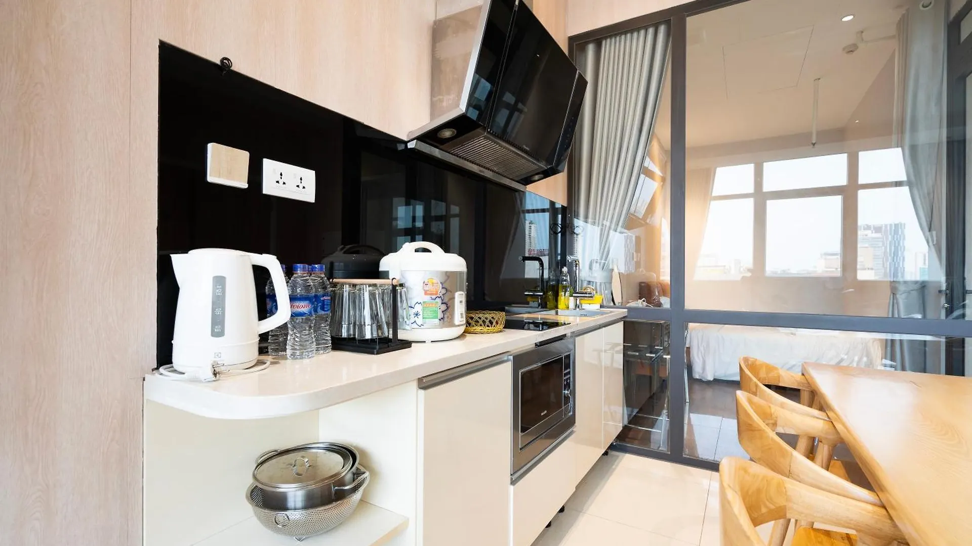 The Rixx Luxury Apartment Ho Chi Minh City 0*,  Vietnam